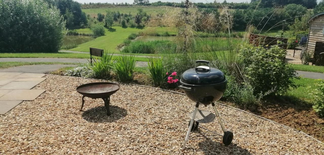 Fair Farm Hideaway Villa Waltham on the Wolds Buitenkant foto